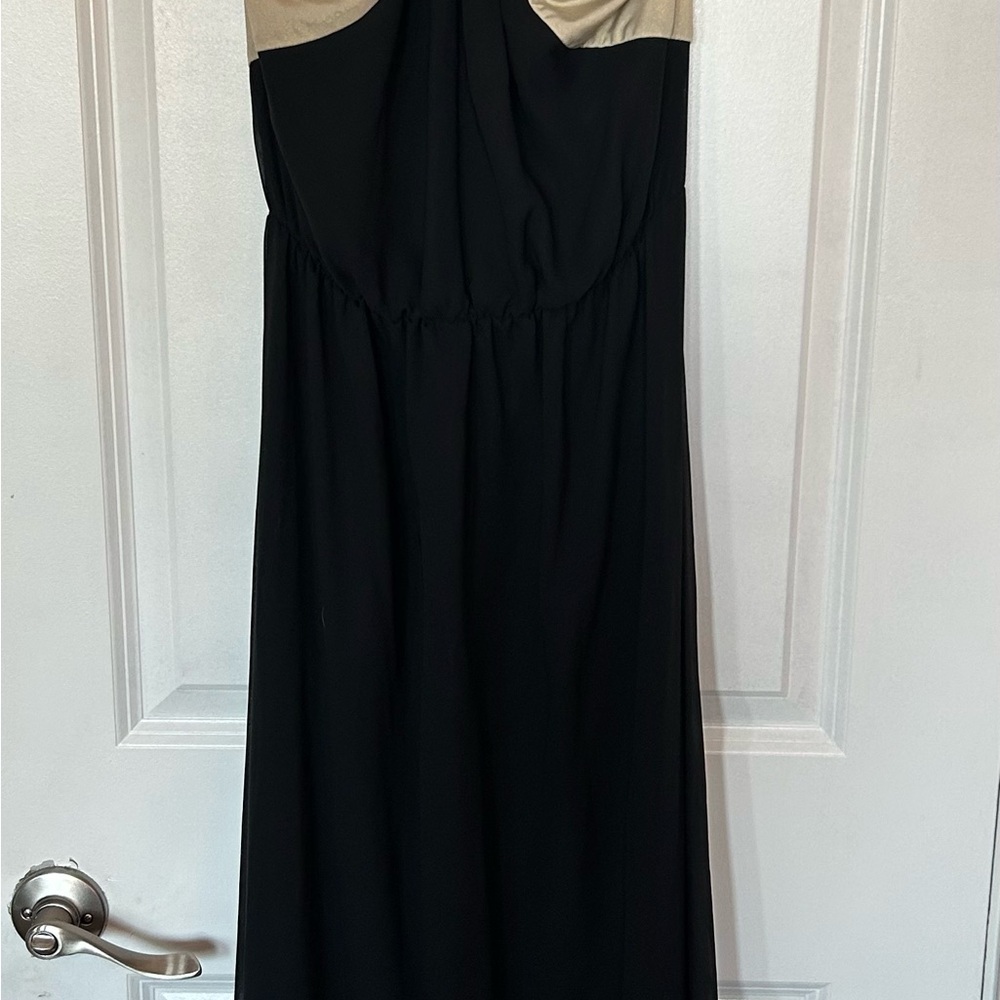XOXO Maxi Black and Cream Dress with Chain Like Halter Neck Size M NWT